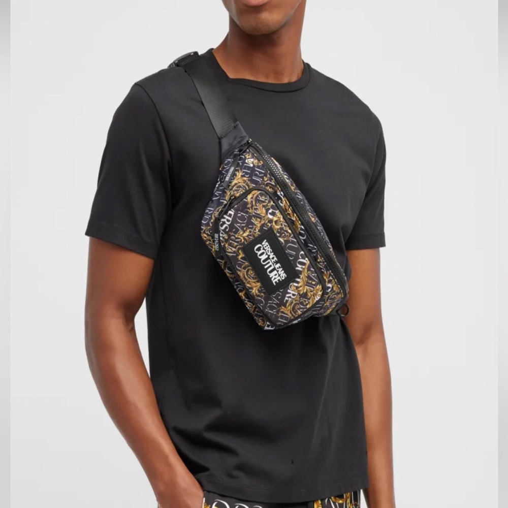 Versace - Picture 2 of 6